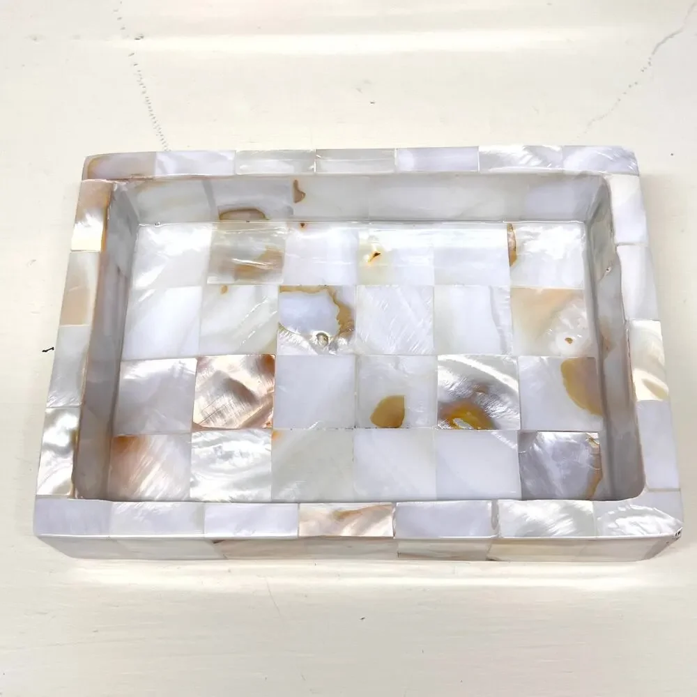 Bed Bath Beyond Capiz Shell Tissue Box Holder Cover and Soap Dish